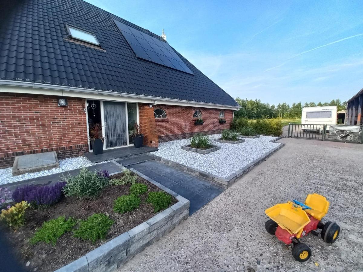 Bron Van Rust Siegerswoude Exterior foto